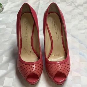 Audrey Brooke, pink & salmon, size 6.5, open toed, 5 inch heels, braid pattern